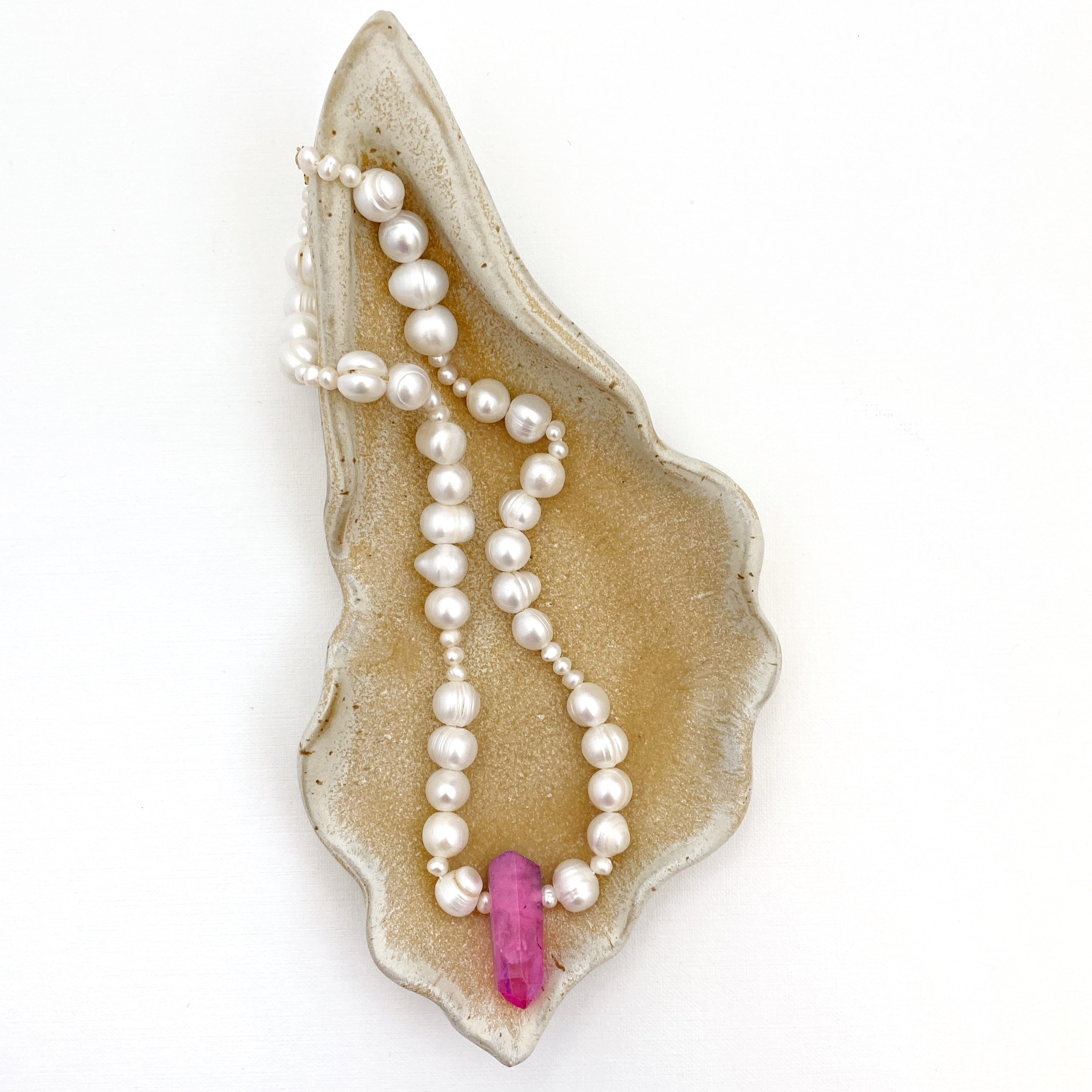 natural stones and pearls necklaces – p é r l